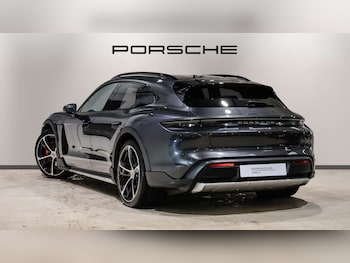 Used Porsche Taycan 2024 for sale - 77500379: Photo