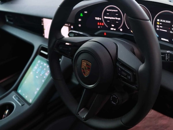 Used Porsche Taycan 2024 for sale - 73872425: Photo 14