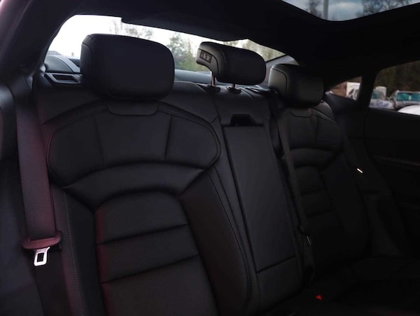 Used Porsche Taycan 2024 for sale - 73872425: Photo 24