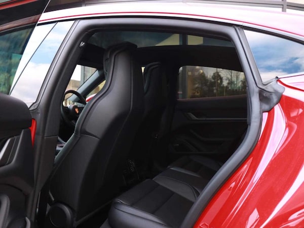 Used Porsche Taycan 2024 for sale - 73872425: Photo 29