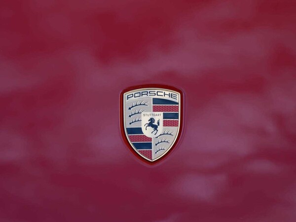 Used Porsche Taycan 2024 for sale - 73872425: Photo 32