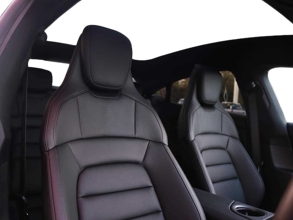 Used Porsche Taycan 2024 for sale - 73872425: Photo 8
