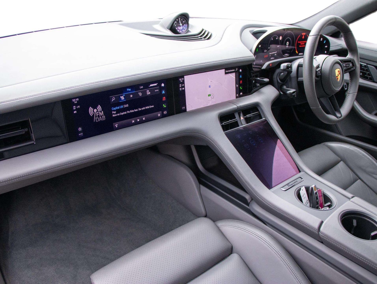 Used Porsche Taycan 2020 for sale - 76648857: Photo 10