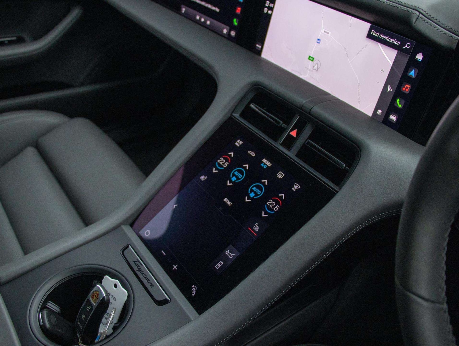 Used Porsche Taycan 2020 for sale - 76648857: Photo 11