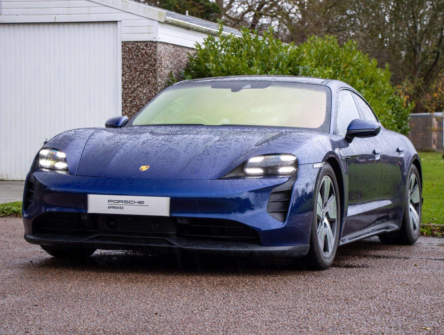 Used Porsche Taycan 2020 for sale - 76648857: Photo 17