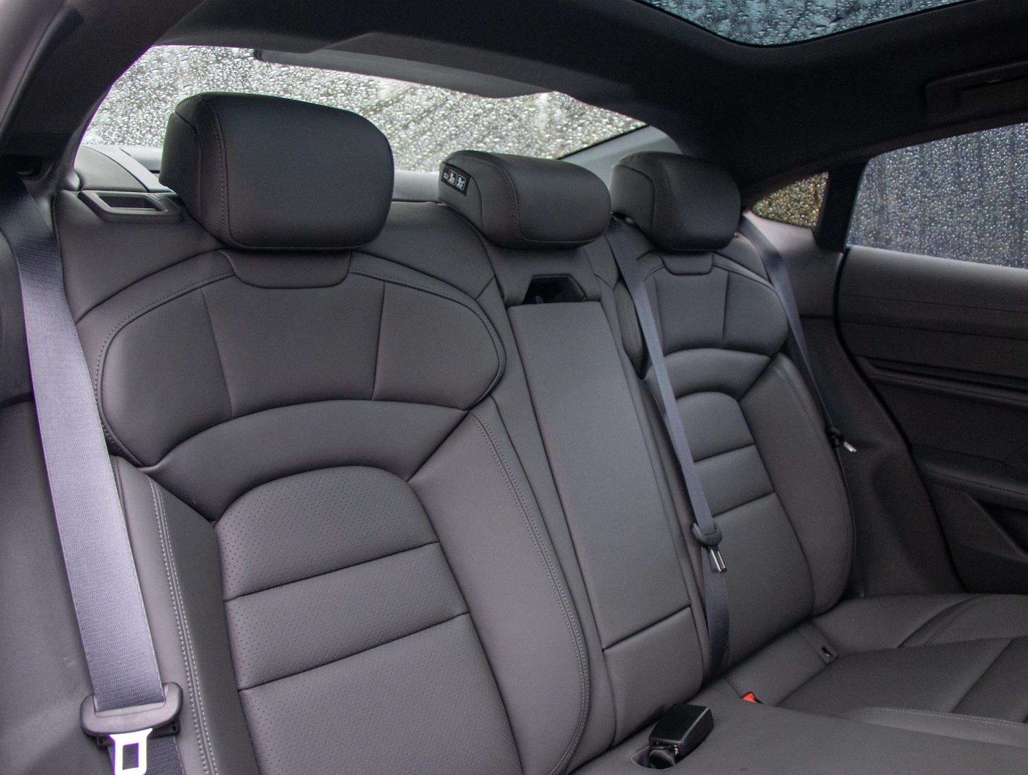 Used Porsche Taycan 2020 for sale - 76648857: Photo 24