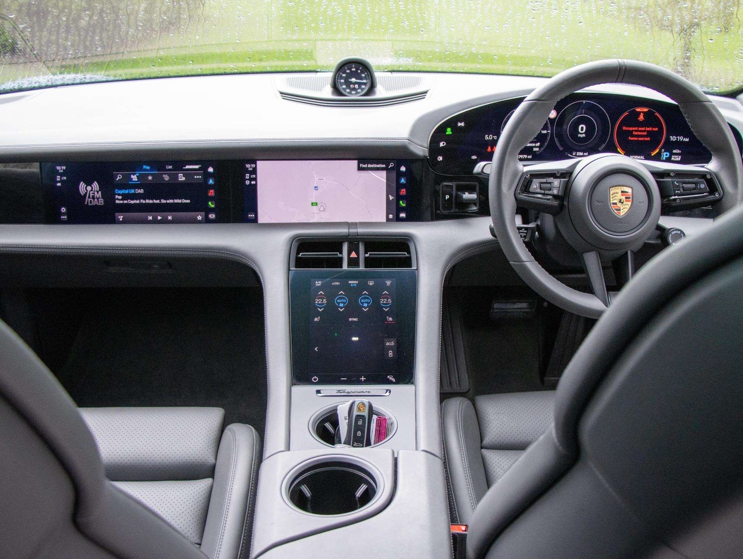 Used Porsche Taycan 2020 for sale - 76648857: Photo 25