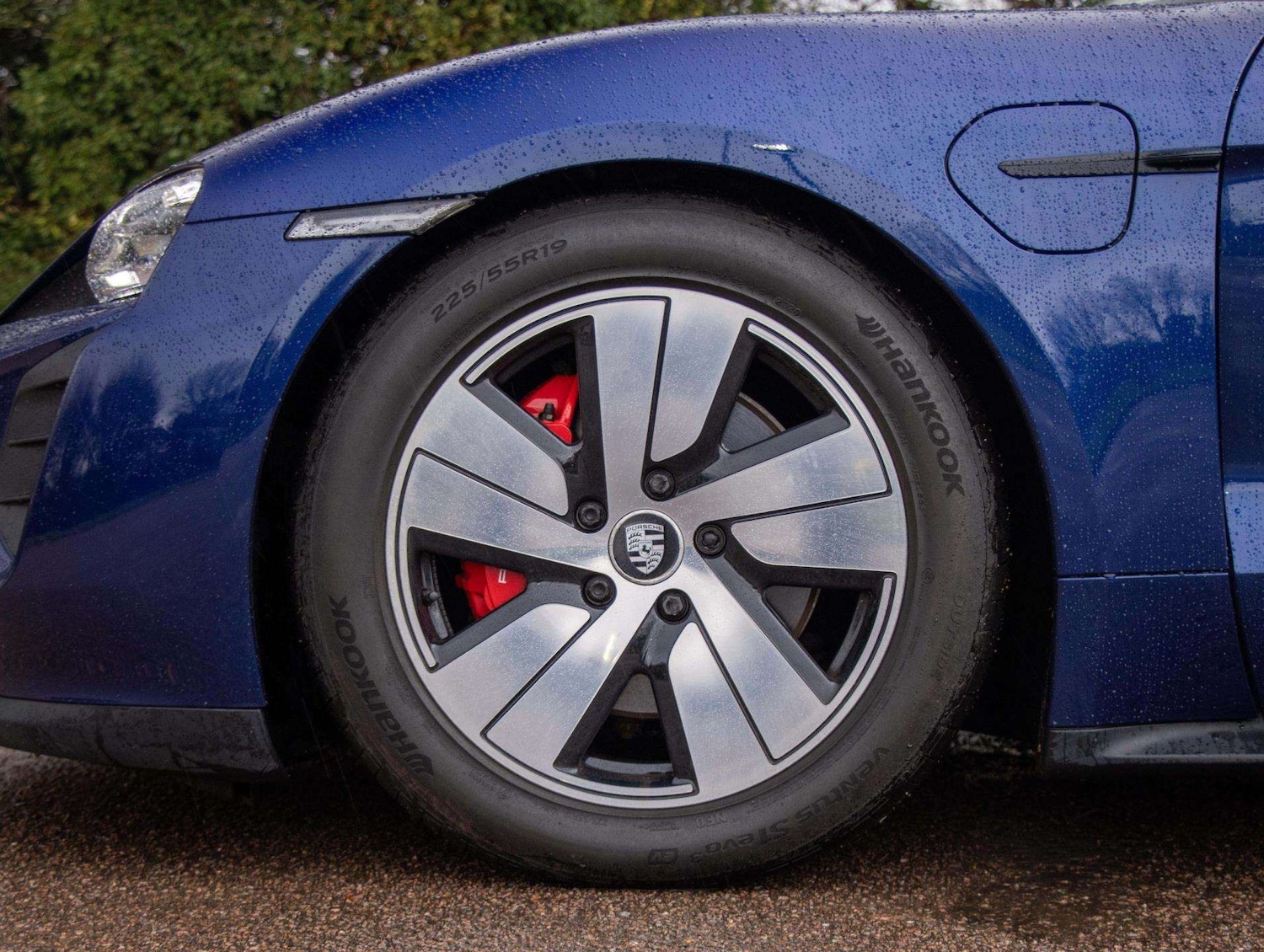 Used Porsche Taycan 2020 for sale - 76648857: Photo 4