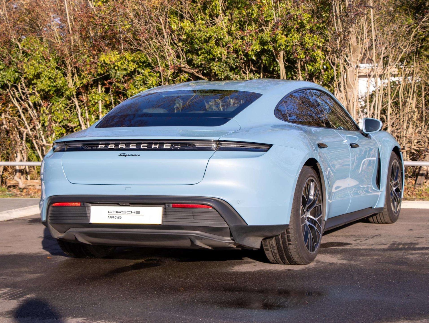 Used Porsche Taycan 2023 for sale - 77093321: Photo 22