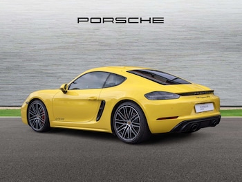 Used Porsche Cayman 2021 for sale - 78666621: Photo