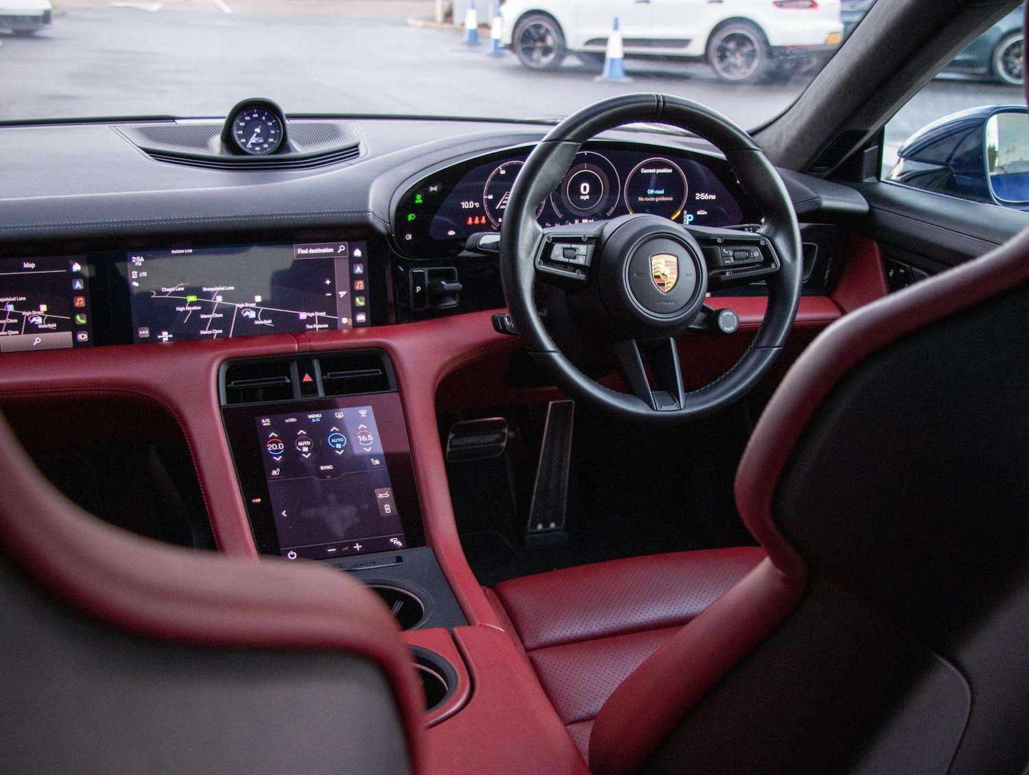 Used Porsche Taycan 2020 for sale - 77219538: Photo 11