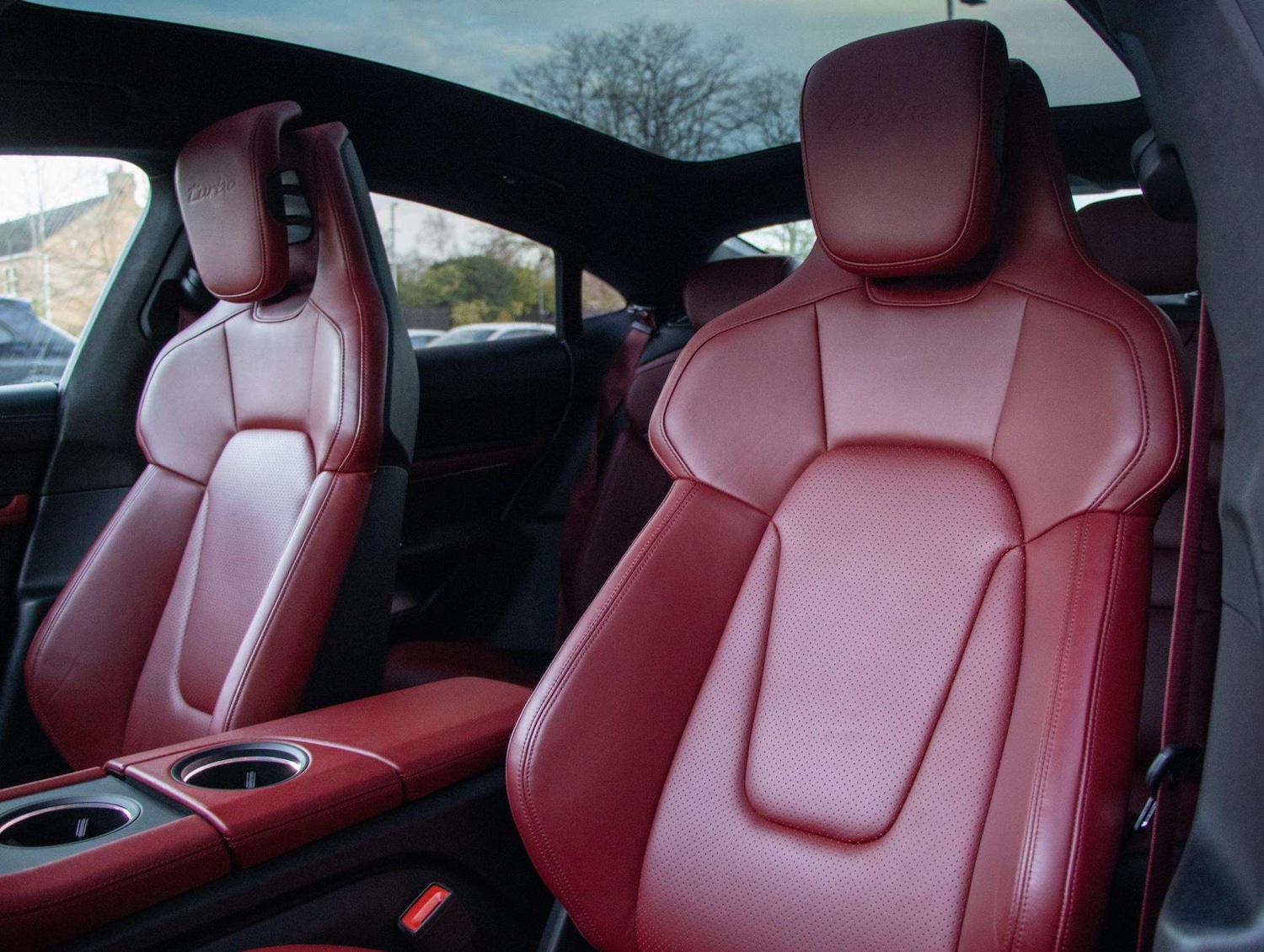 Used Porsche Taycan 2020 for sale - 77219538: Photo 30