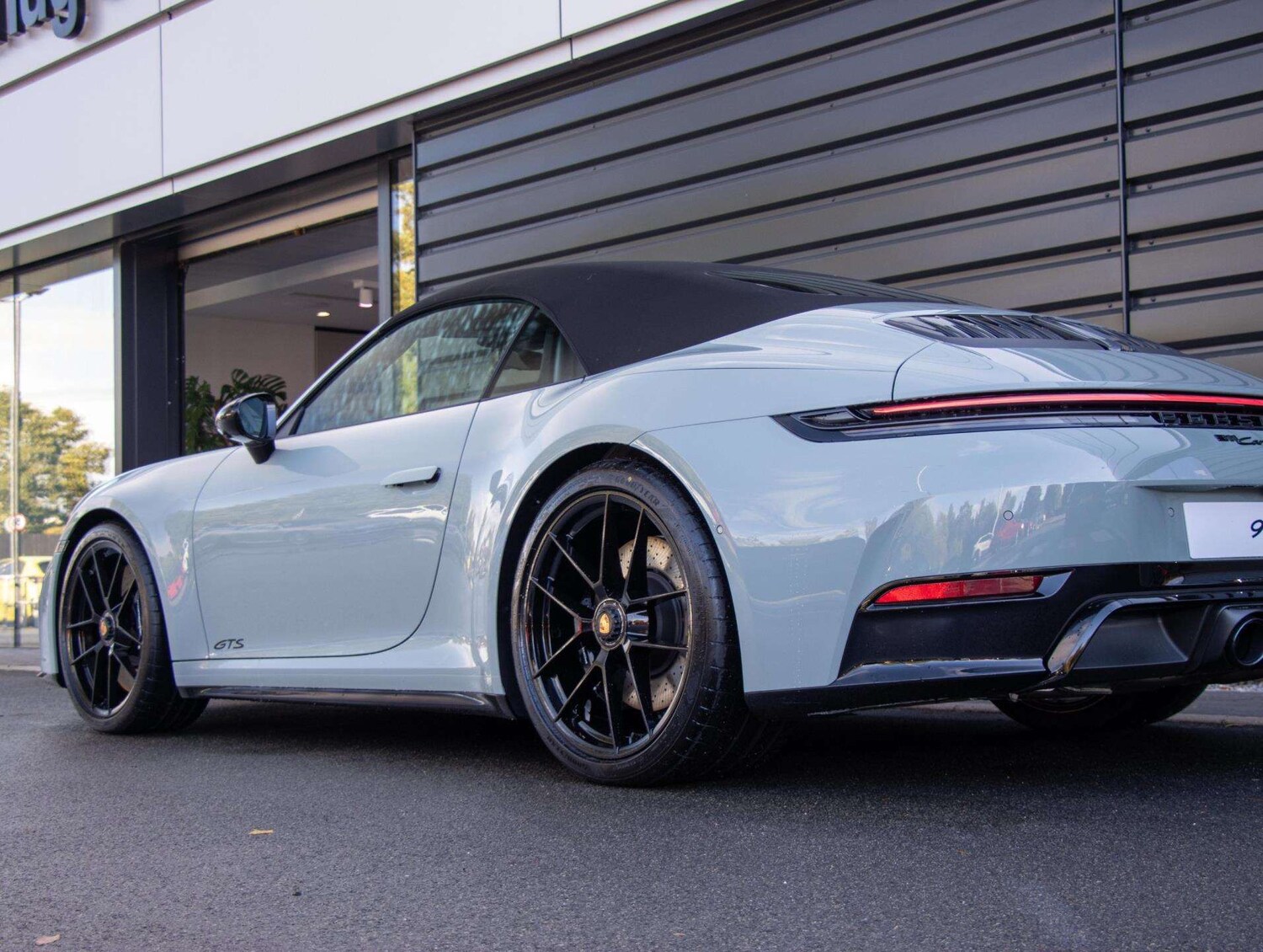 Used Porsche 911 2025 for sale - 77686492: Photo 21