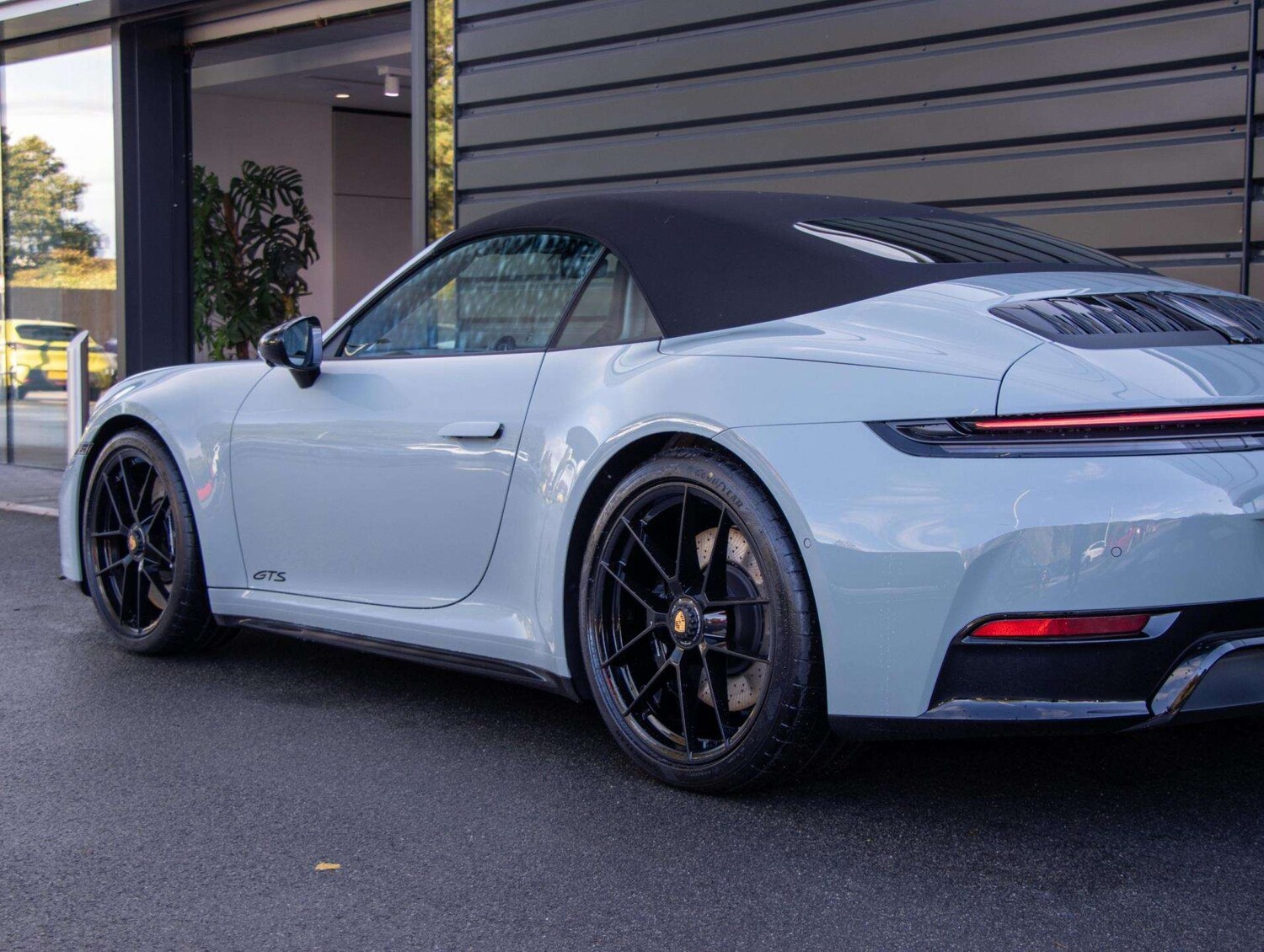 Used Porsche 911 2025 for sale - 77686492: Photo 22