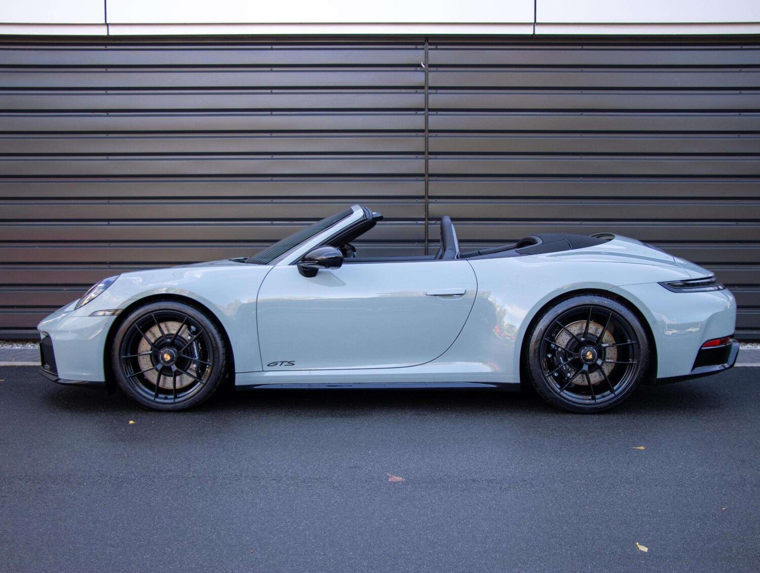 Used Porsche 911 2025 for sale - 77686492: Photo 25