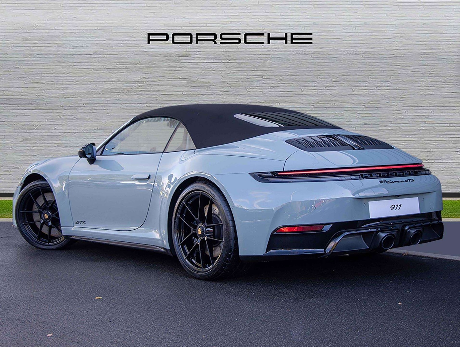 Used Porsche 911 2025 for sale - 77686492: Photo 3