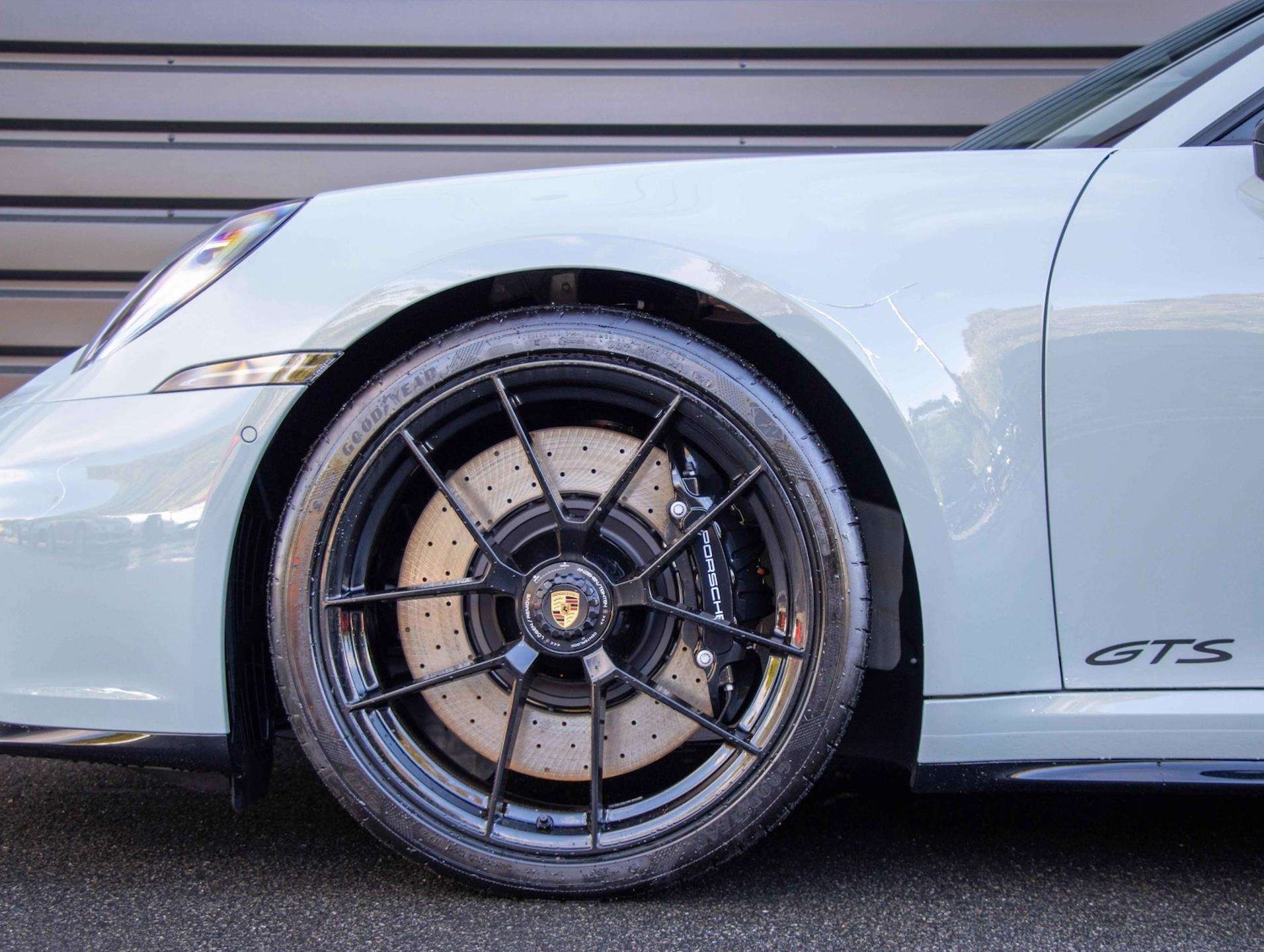 Used Porsche 911 2025 for sale - 77686492: Photo 4