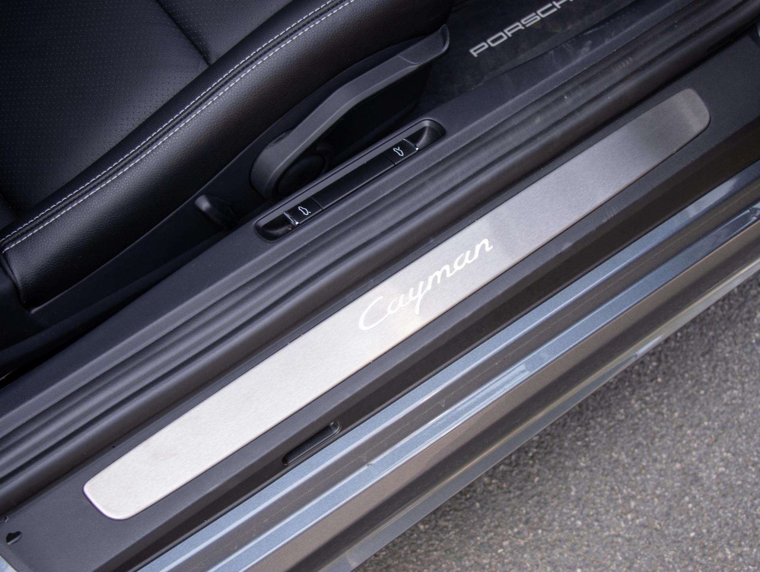 Used Porsche Cayman 2025 for sale - 77811058: Photo 16
