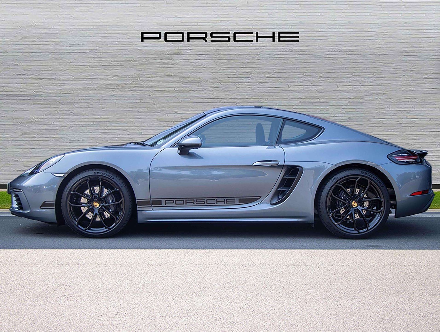 Used Porsche Cayman 2025 for sale - 77811058: Photo 2