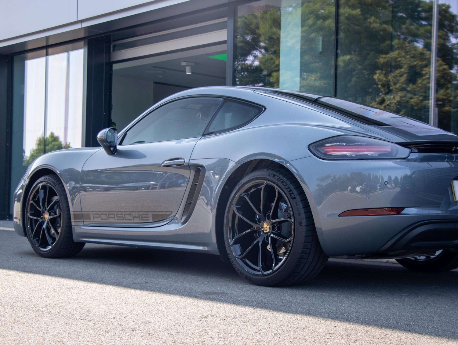 Used Porsche Cayman 2025 for sale - 77811058: Photo 21