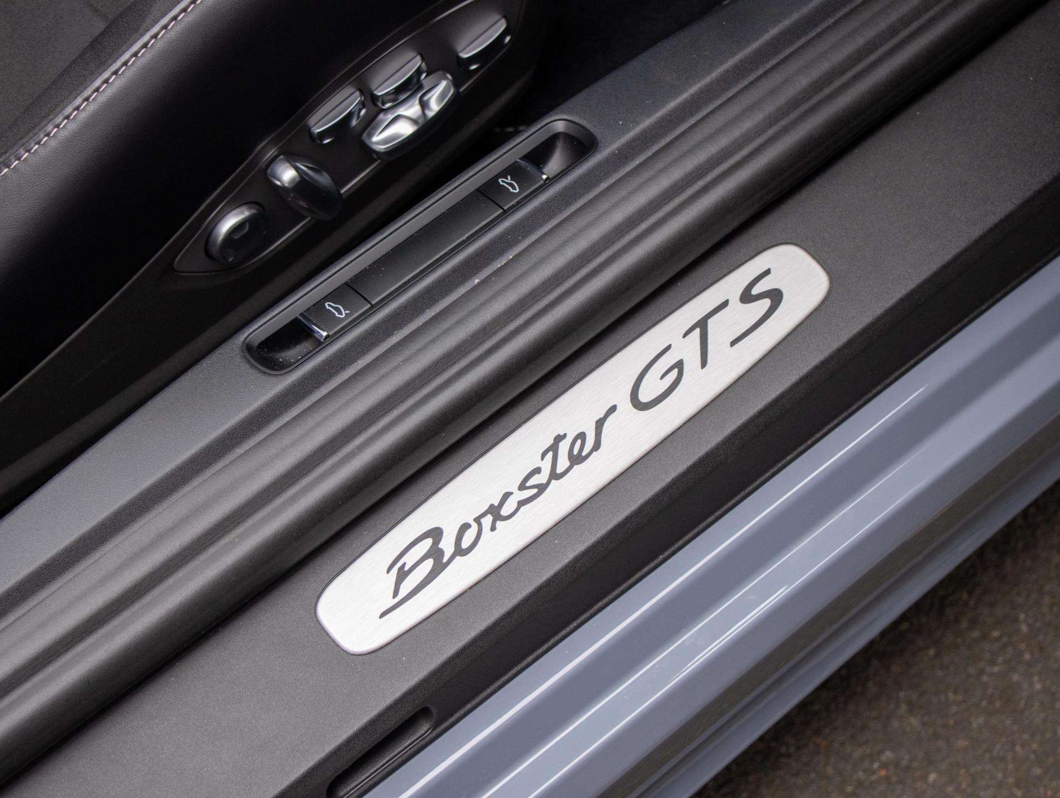 Used Porsche Boxster 2023 for sale - 76460650: Photo 15