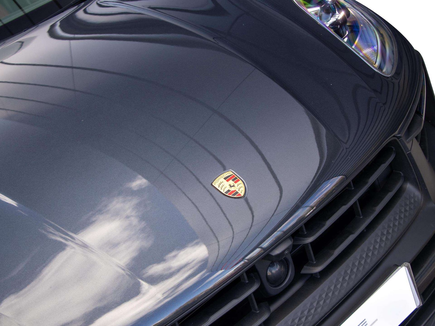 Used Porsche Macan 2025 for sale - 77842330: Photo 11