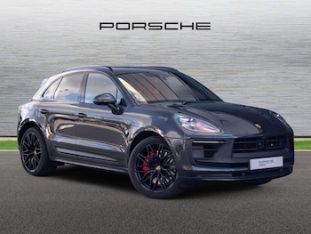 Used Porsche Macan 2025 for sale - 77842330: Photo