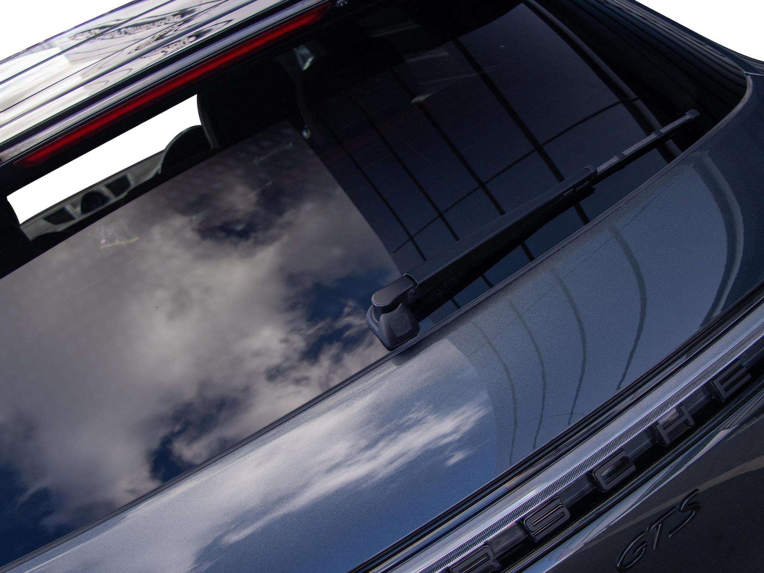 Used Porsche Macan 2025 for sale - 77842330: Photo 32