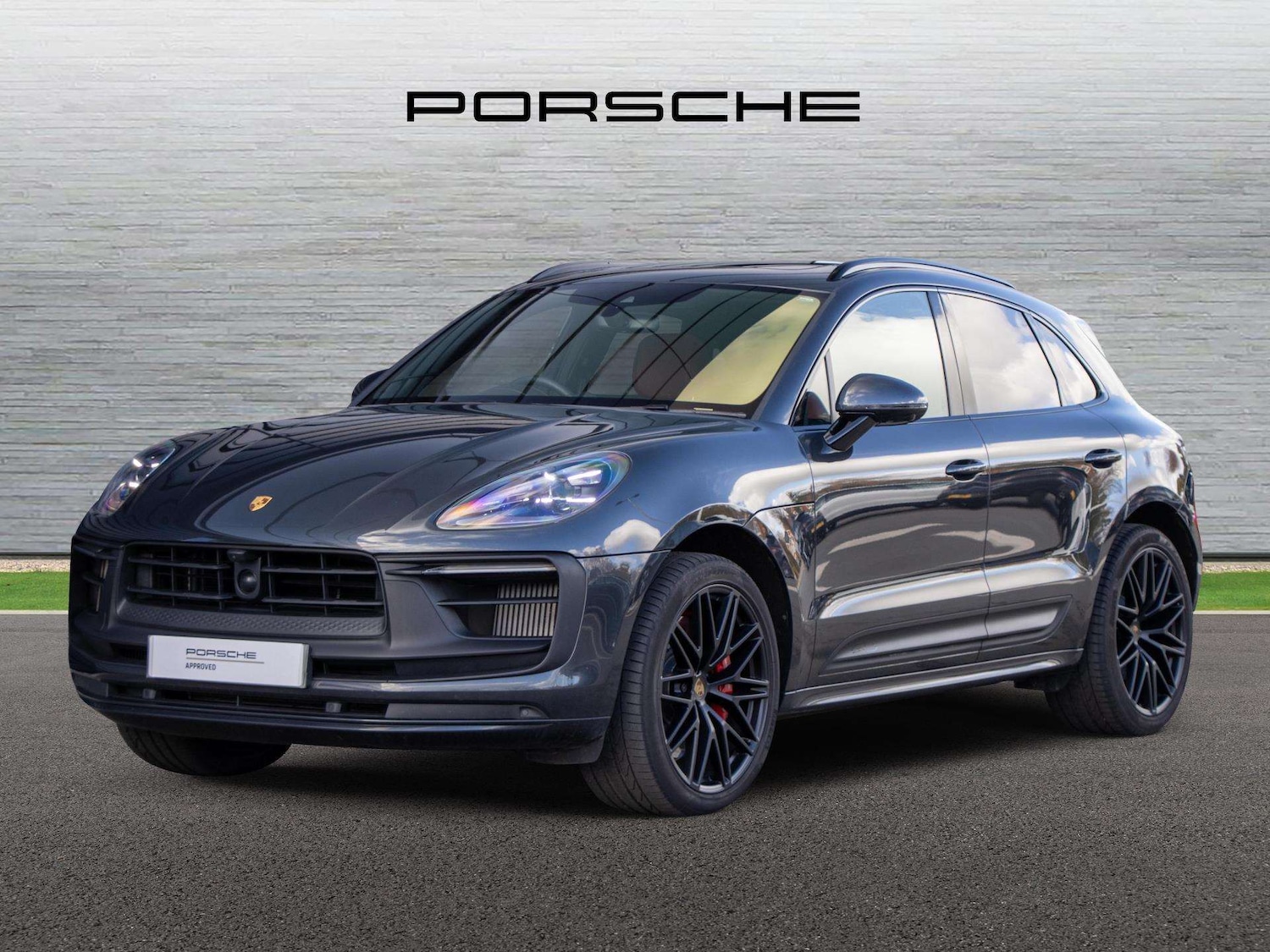 Used Porsche Macan 2025 for sale - 77842330: Photo 8