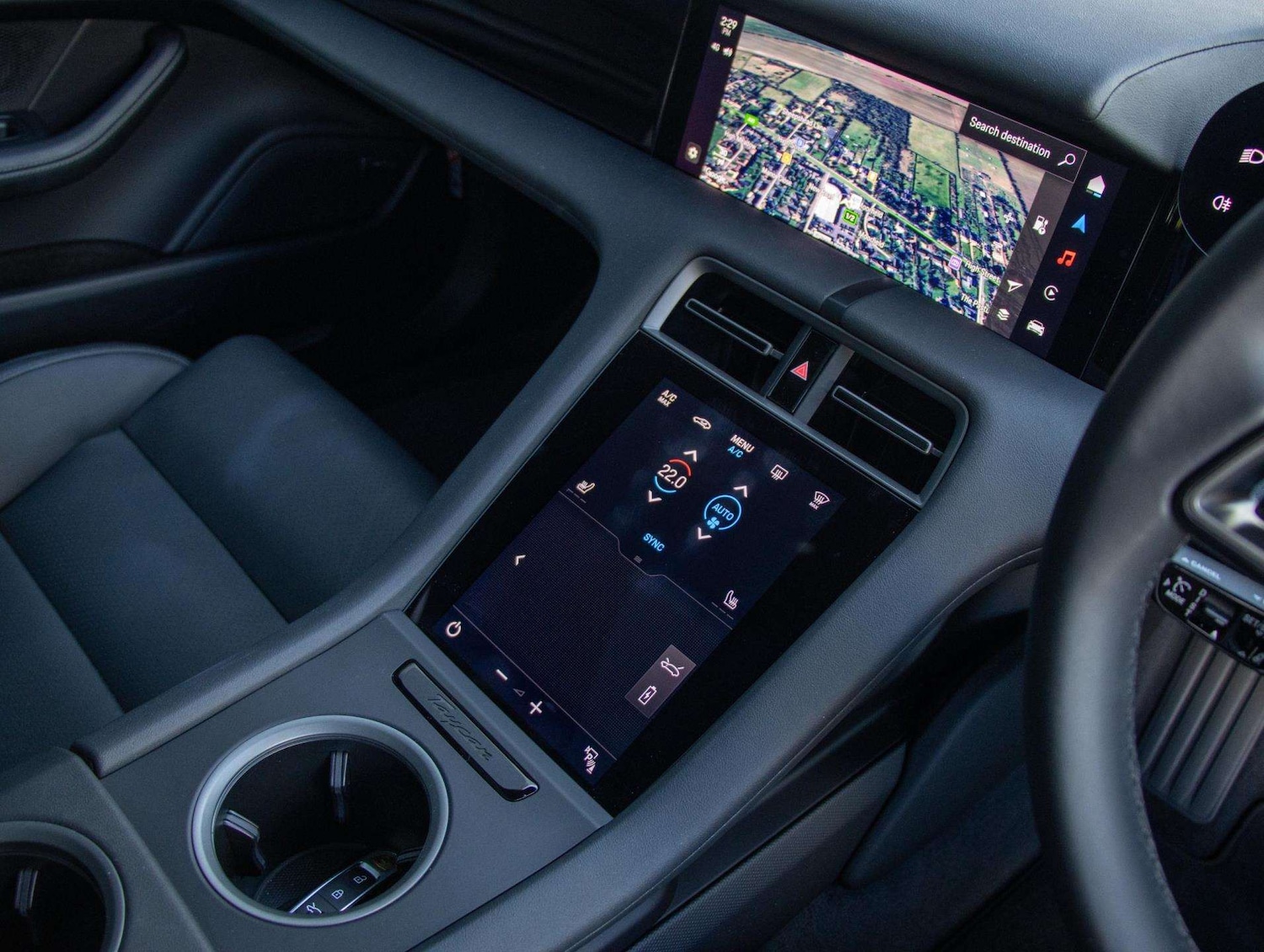 Used Porsche Taycan 2025 for sale - 76718209: Photo 11