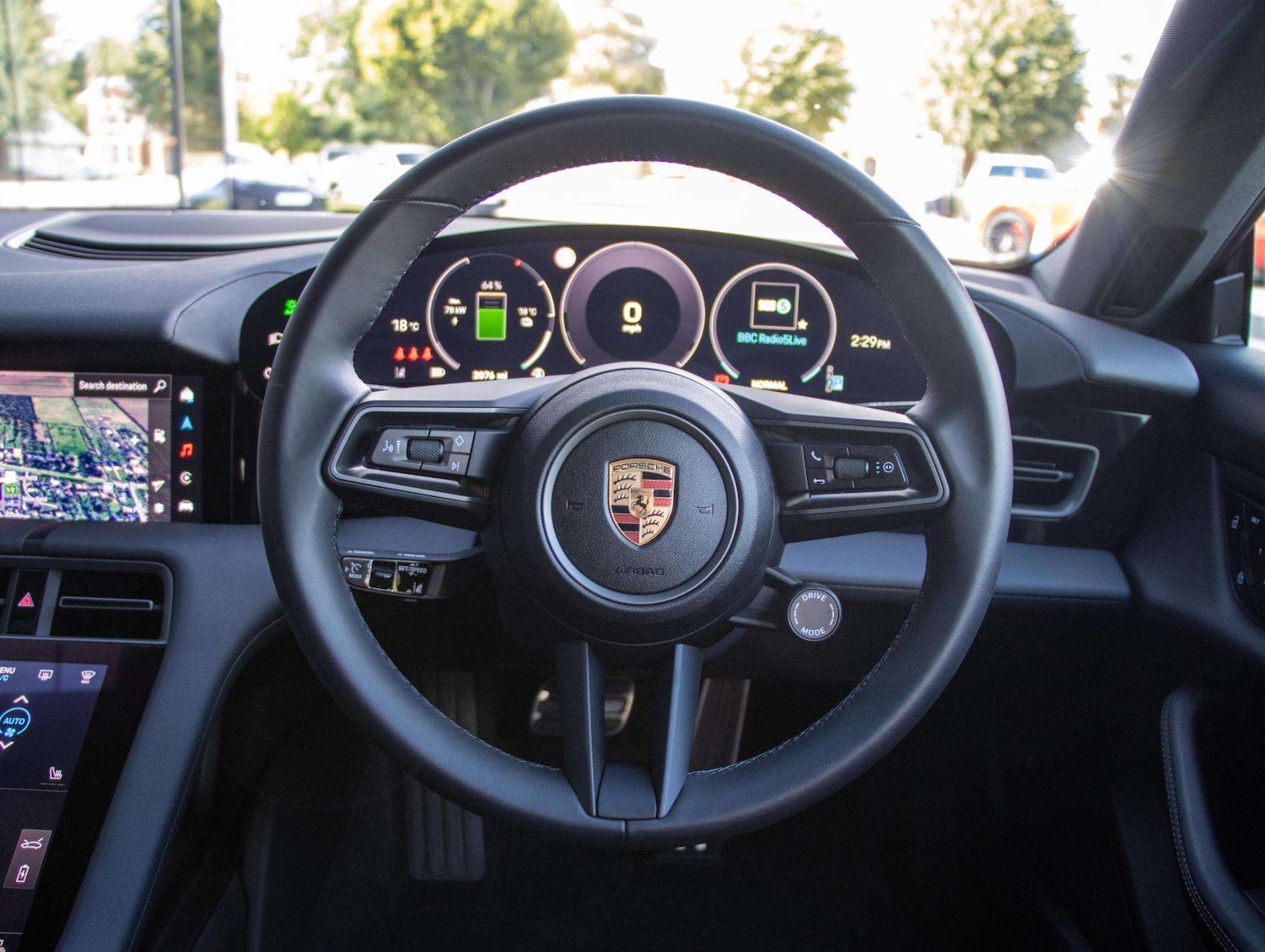 Used Porsche Taycan 2025 for sale - 76718209: Photo 26