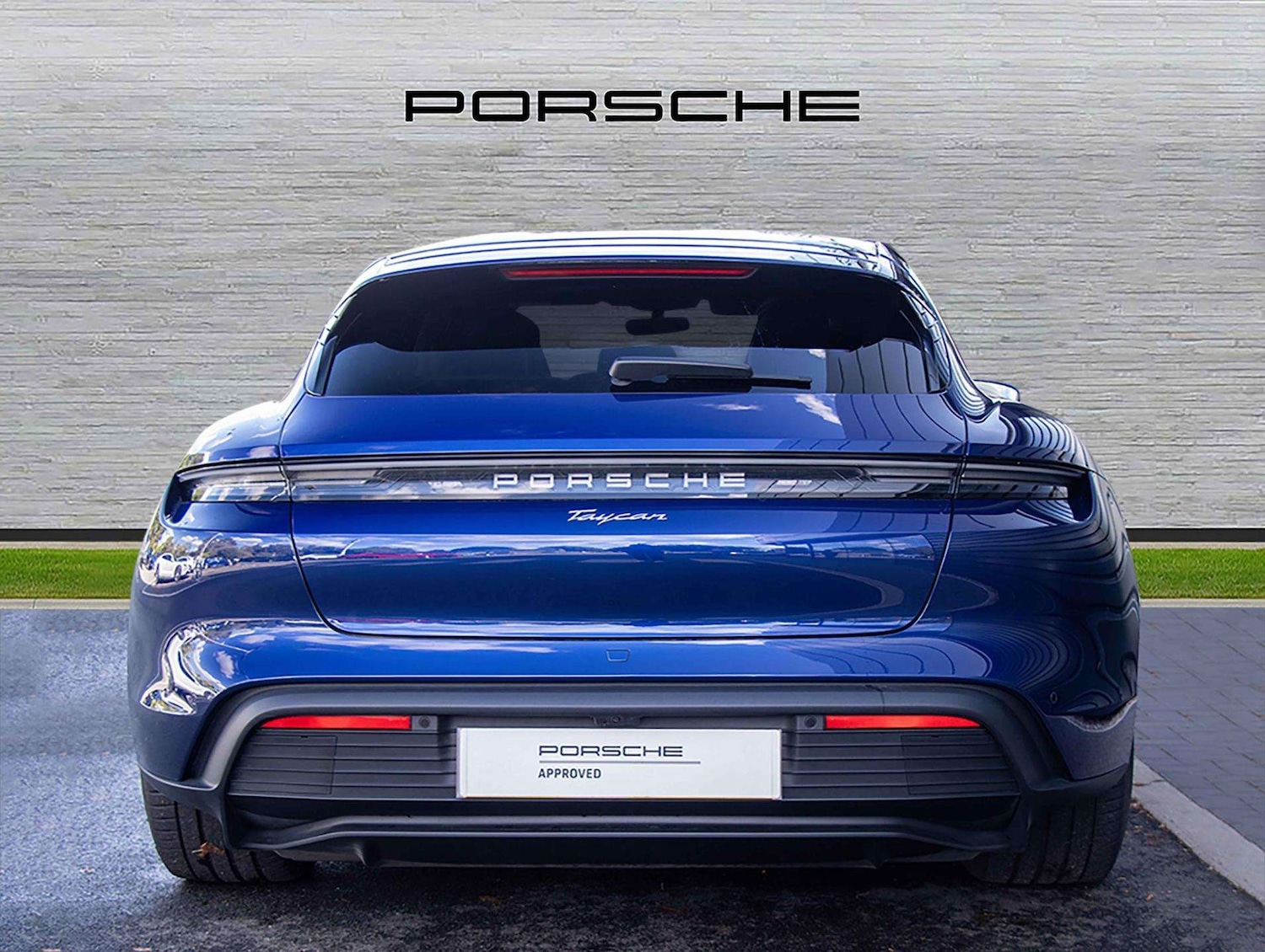 Used Porsche Taycan 2025 for sale - 76718209: Photo 7