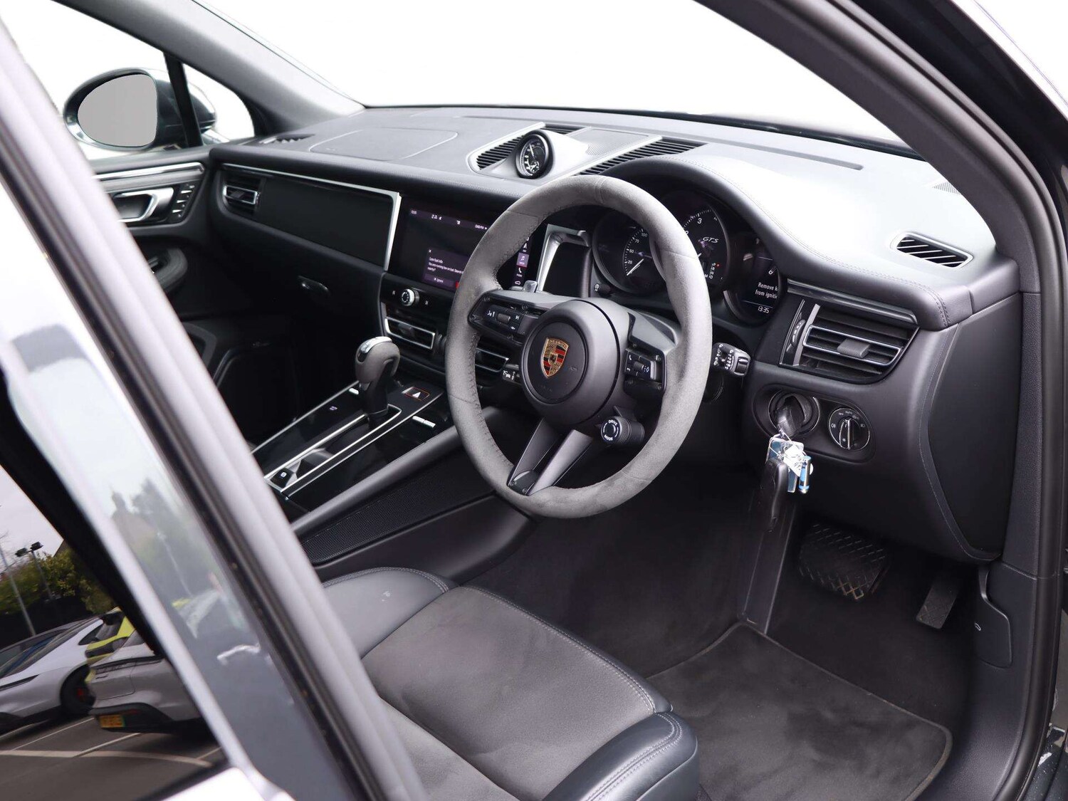 Used Porsche Macan 2024 for sale - 78118757: Photo 14