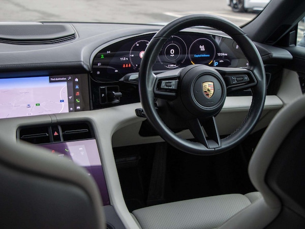 Used Porsche Taycan 2022 for sale - 76310887: Photo 13
