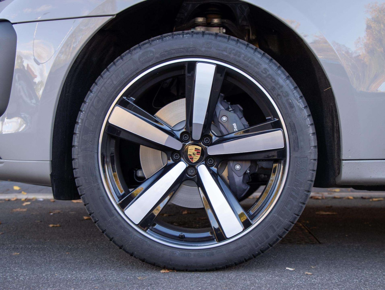 Used Porsche Macan 2025 for sale - 77134949: Photo 4