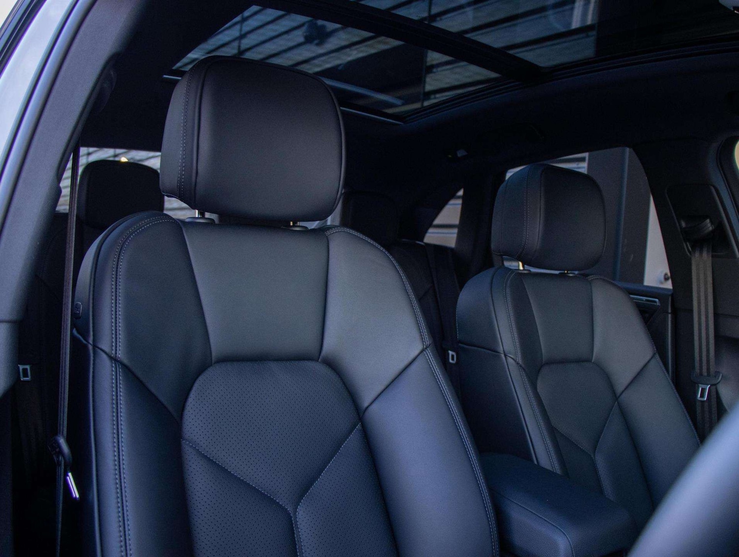 Used Porsche Macan 2025 for sale - 77134949: Photo 8