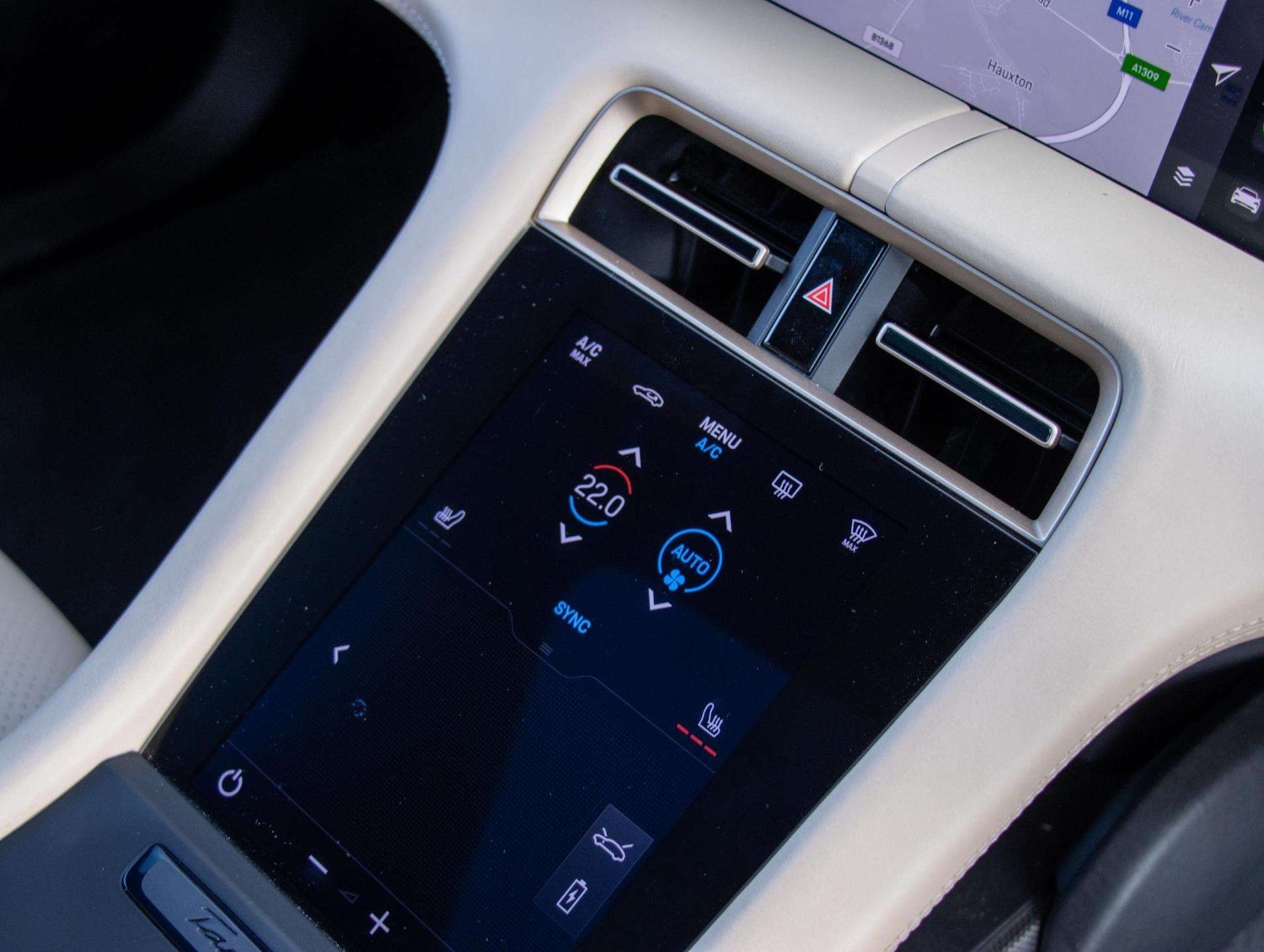 Used Porsche Taycan 2020 for sale - 76191898: Photo 12