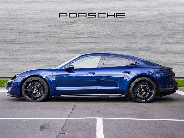 Used Porsche Taycan 2020 for sale - 76191898: Photo 2