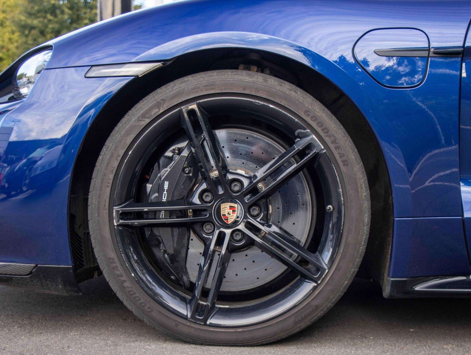 Used Porsche Taycan 2020 for sale - 76191898: Photo 4