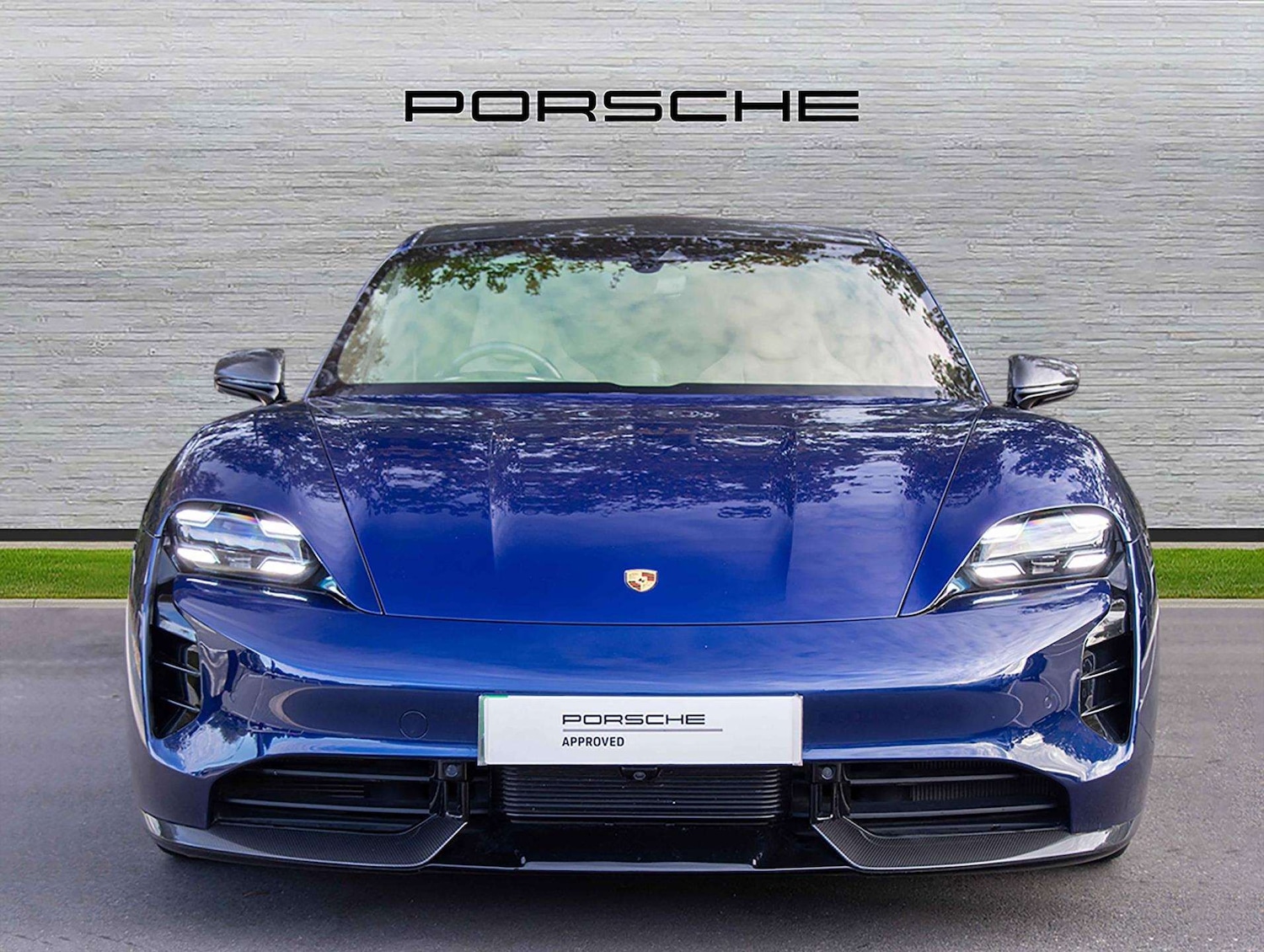 Used Porsche Taycan 2020 for sale - 76191898: Photo 6