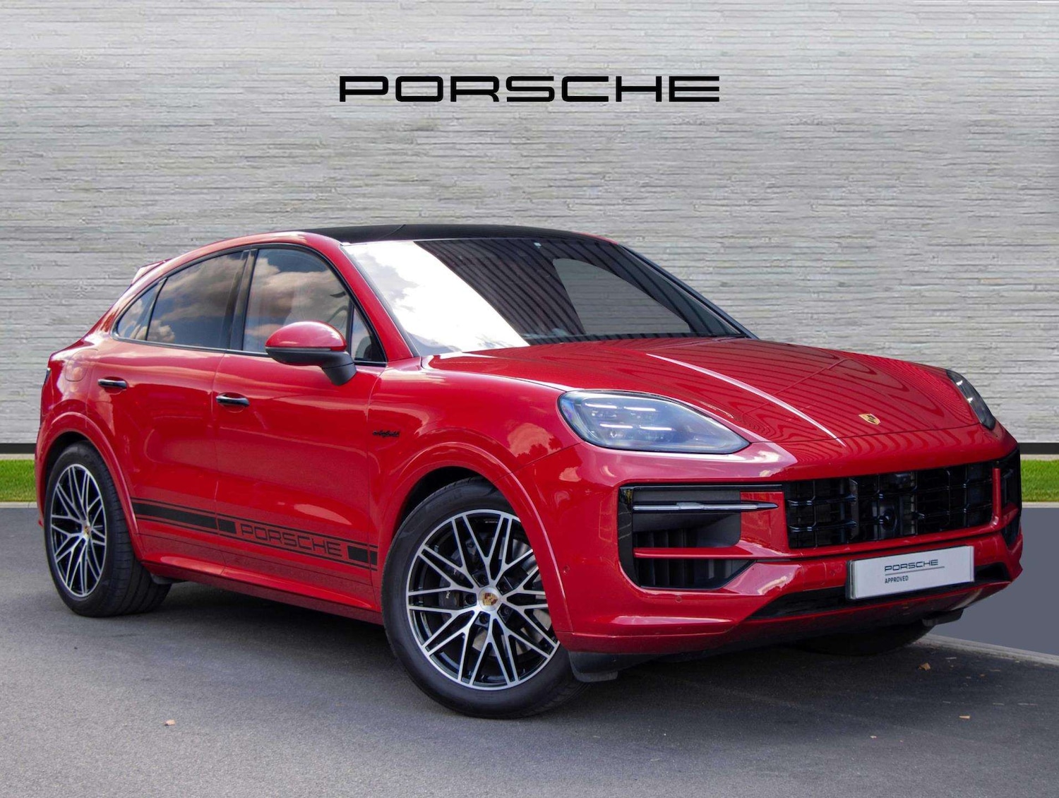 Used Porsche Cayenne 2024 for sale - 76648876: Photo 1