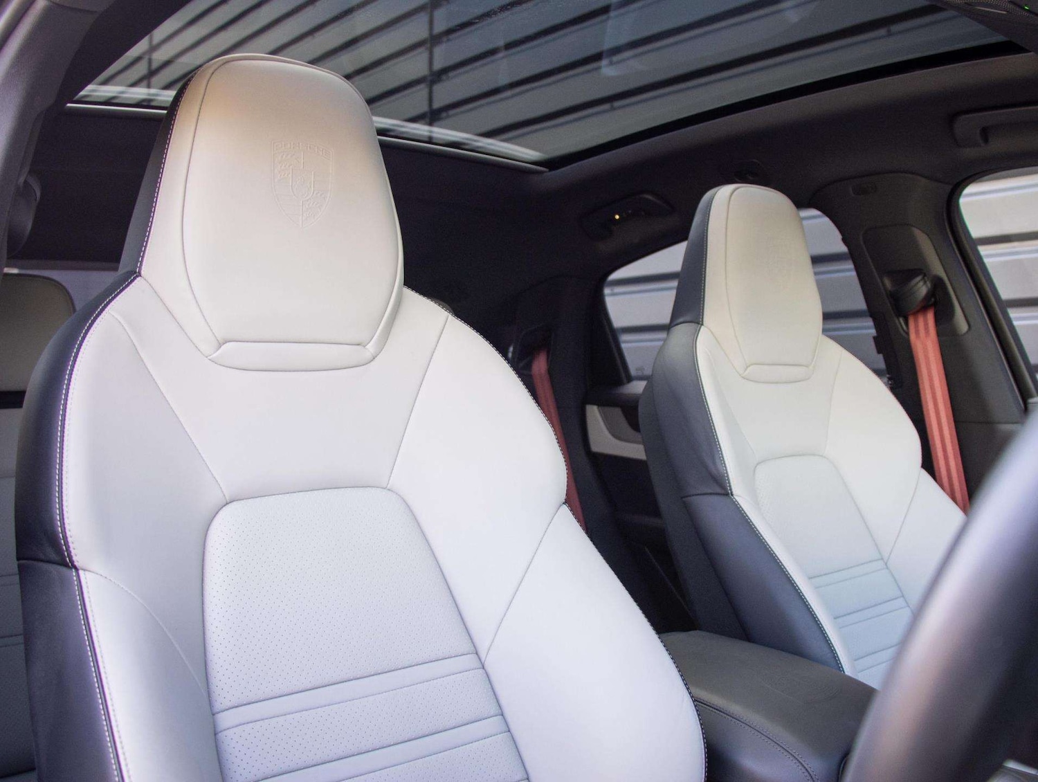 Used Porsche Cayenne 2024 for sale - 76648876: Photo 8