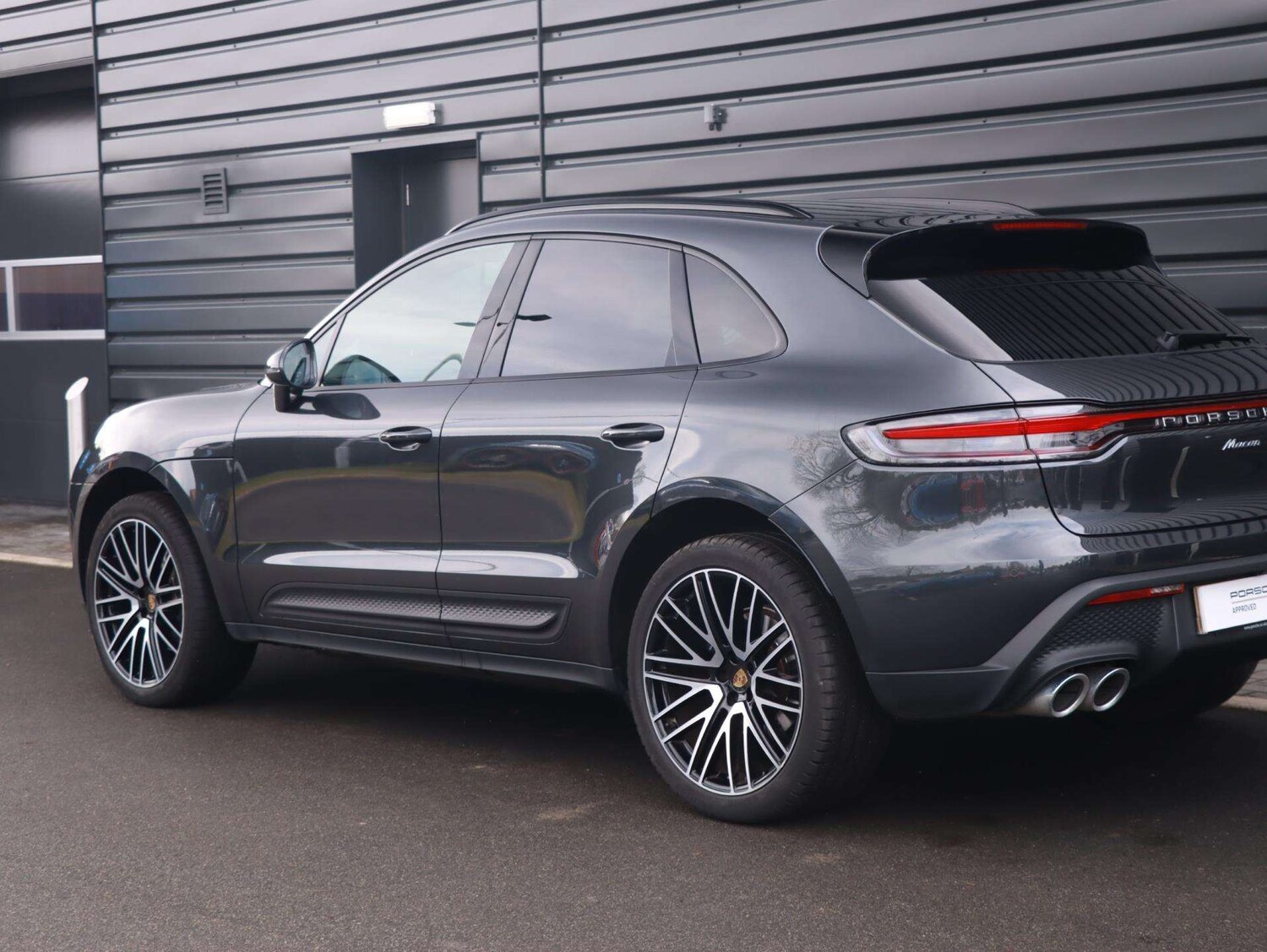 Used Porsche Macan 2022 for sale - 77686495: Photo 21