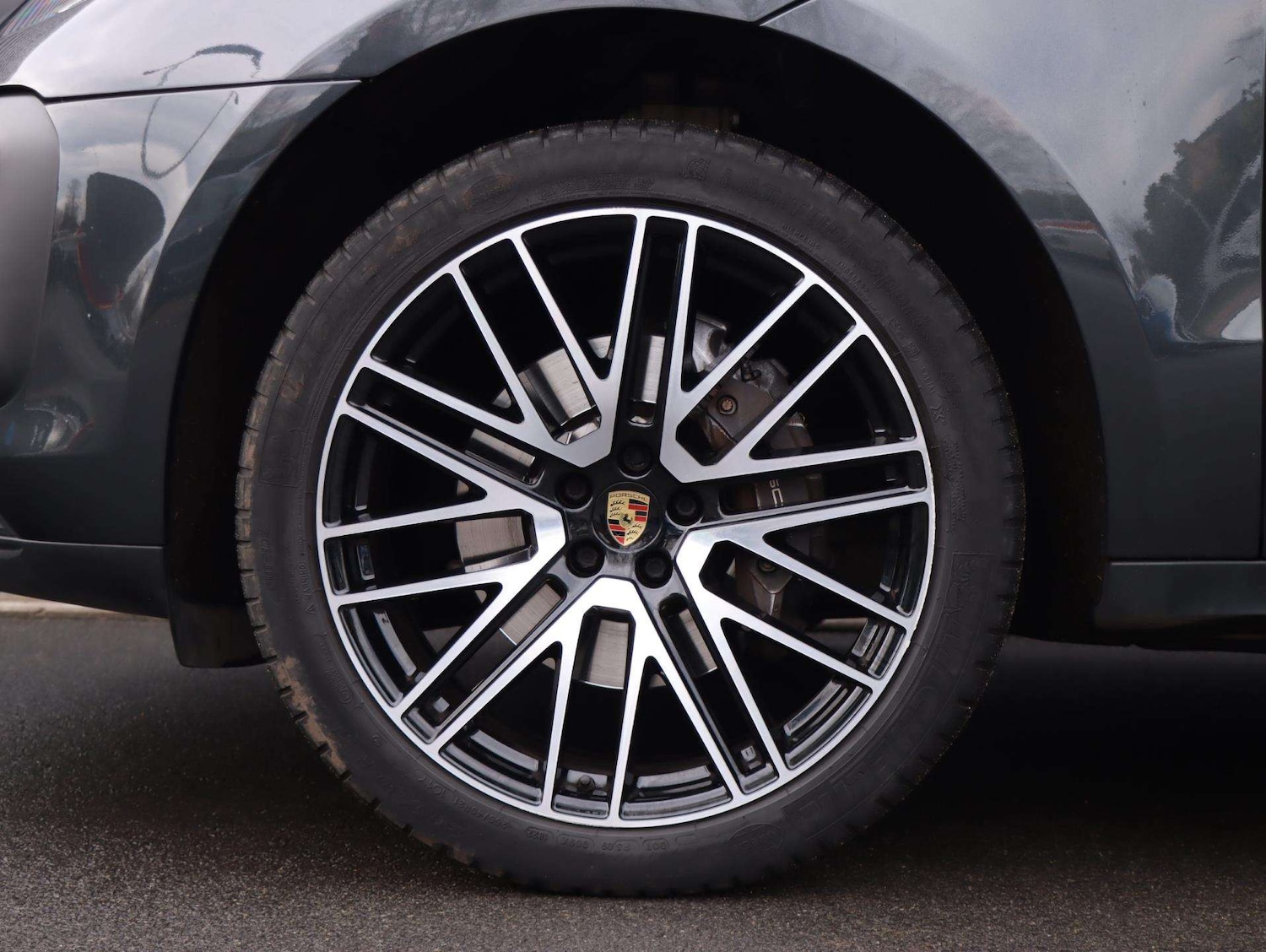 Used Porsche Macan 2022 for sale - 77686495: Photo 4