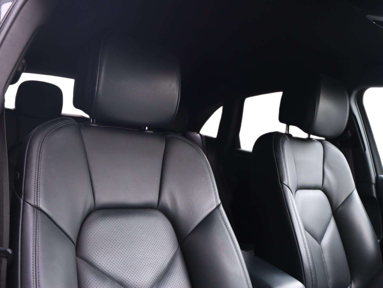 Used Porsche Macan 2022 for sale - 77686495: Photo 8