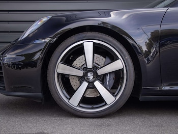 Used Porsche 911 2025 for sale - 79443770: Photo