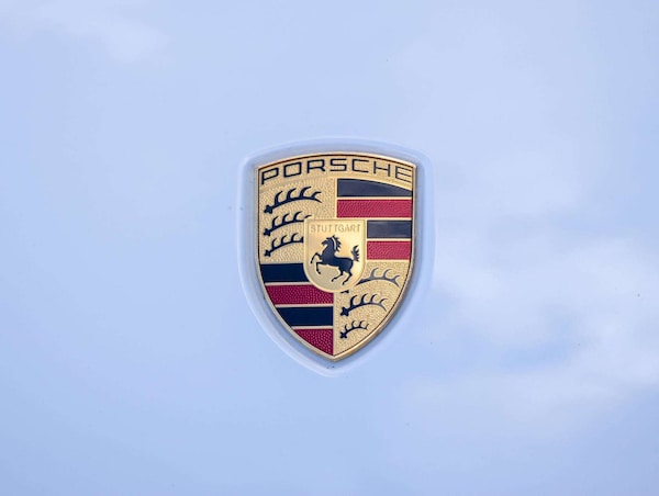 Used Porsche Macan 2021 for sale - 76075262: Photo 32