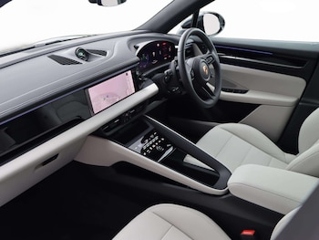 Used Porsche Macan 2026 for sale - 79227868: Photo