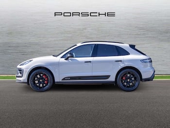 Used Porsche Macan 2023 for sale - 79523843: Photo