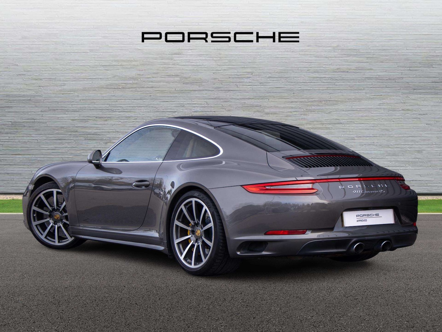 Used Porsche 911 2016 for sale - 77827561: Photo 2